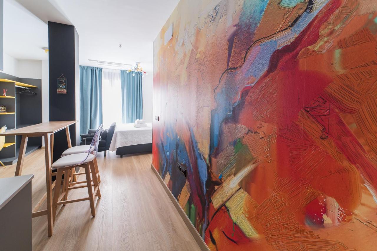 Boutique Apartments- La Gloria 1908 Almeria