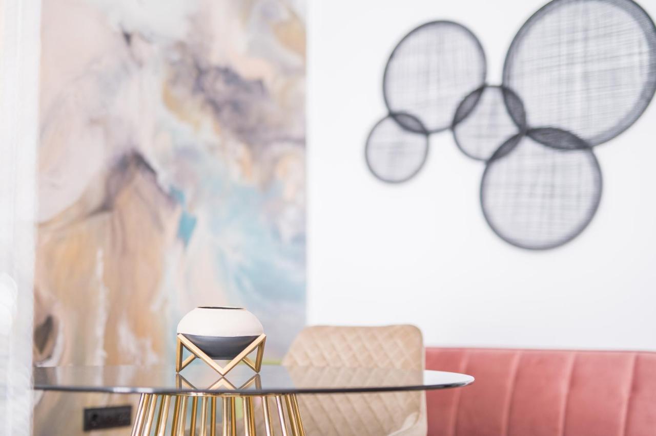 Boutique Apartments- La Gloria 1908 Apartment Almeria
